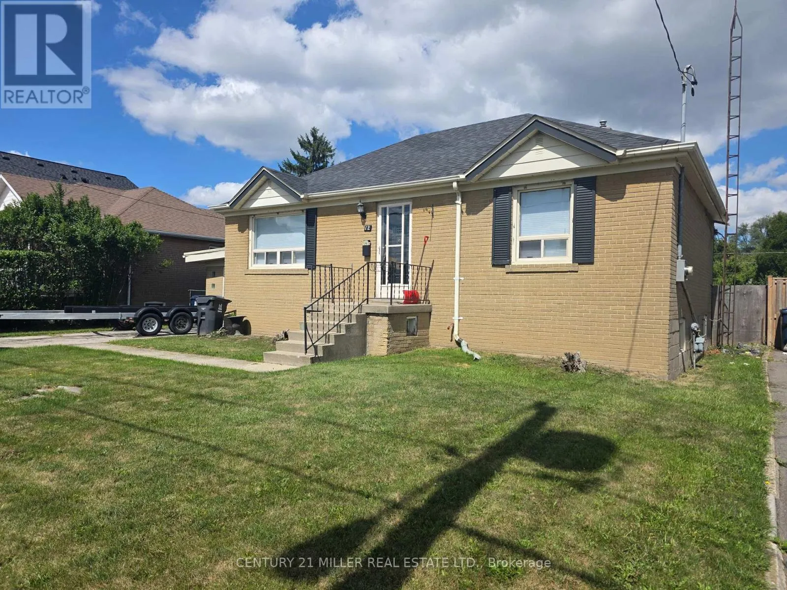 12 GLENBROOK AVENUE
