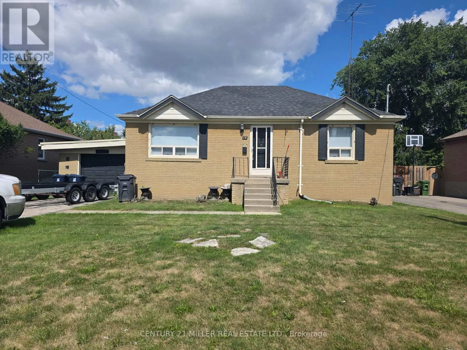 12 GLENBROOK AVENUE