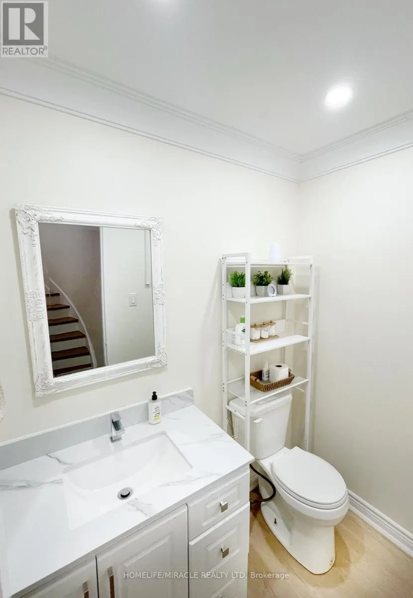 18 KILLARNEY COURT