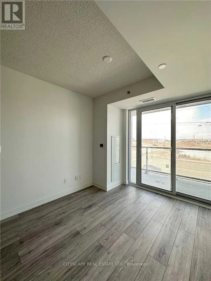 B203 - 3200 DAKOTA COMMON COURT