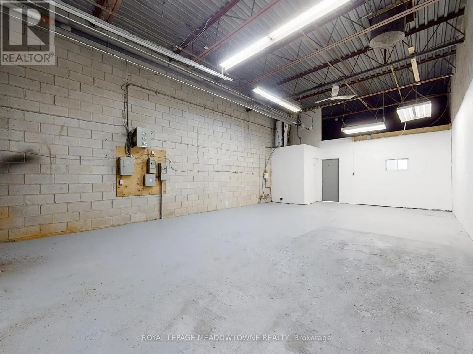 3A - 305 ARMSTRONG AVENUE