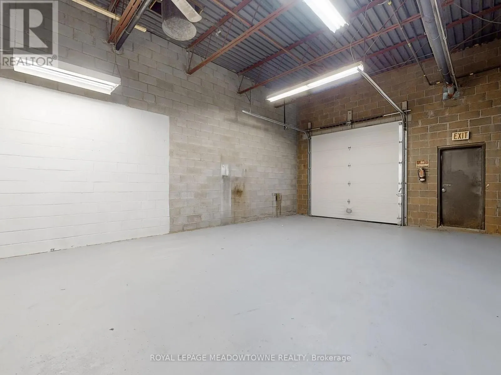 3A - 305 ARMSTRONG AVENUE