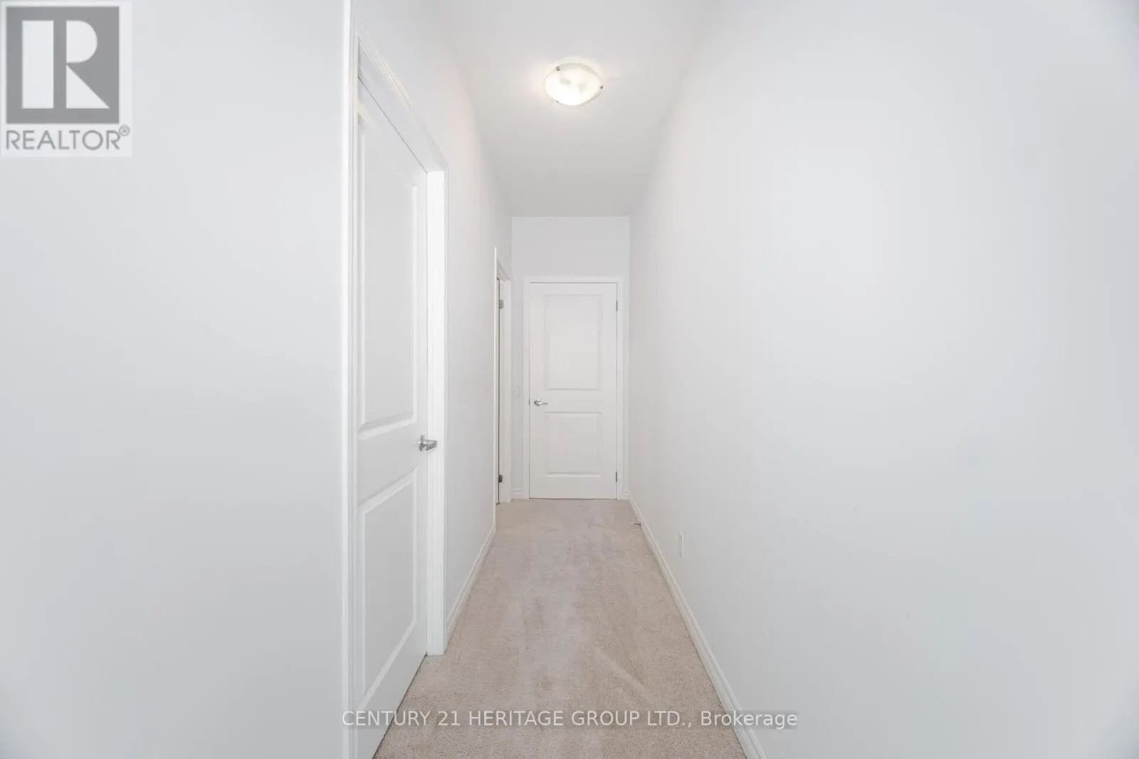 320 - 2522 KEELE STREET