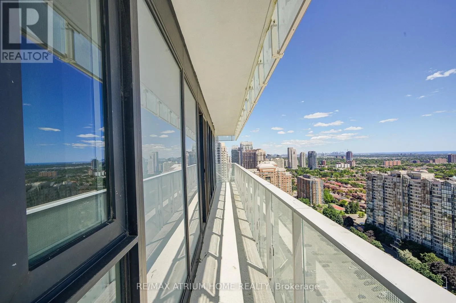 2503 - 3900 CONFEDERATION PARKWAY E