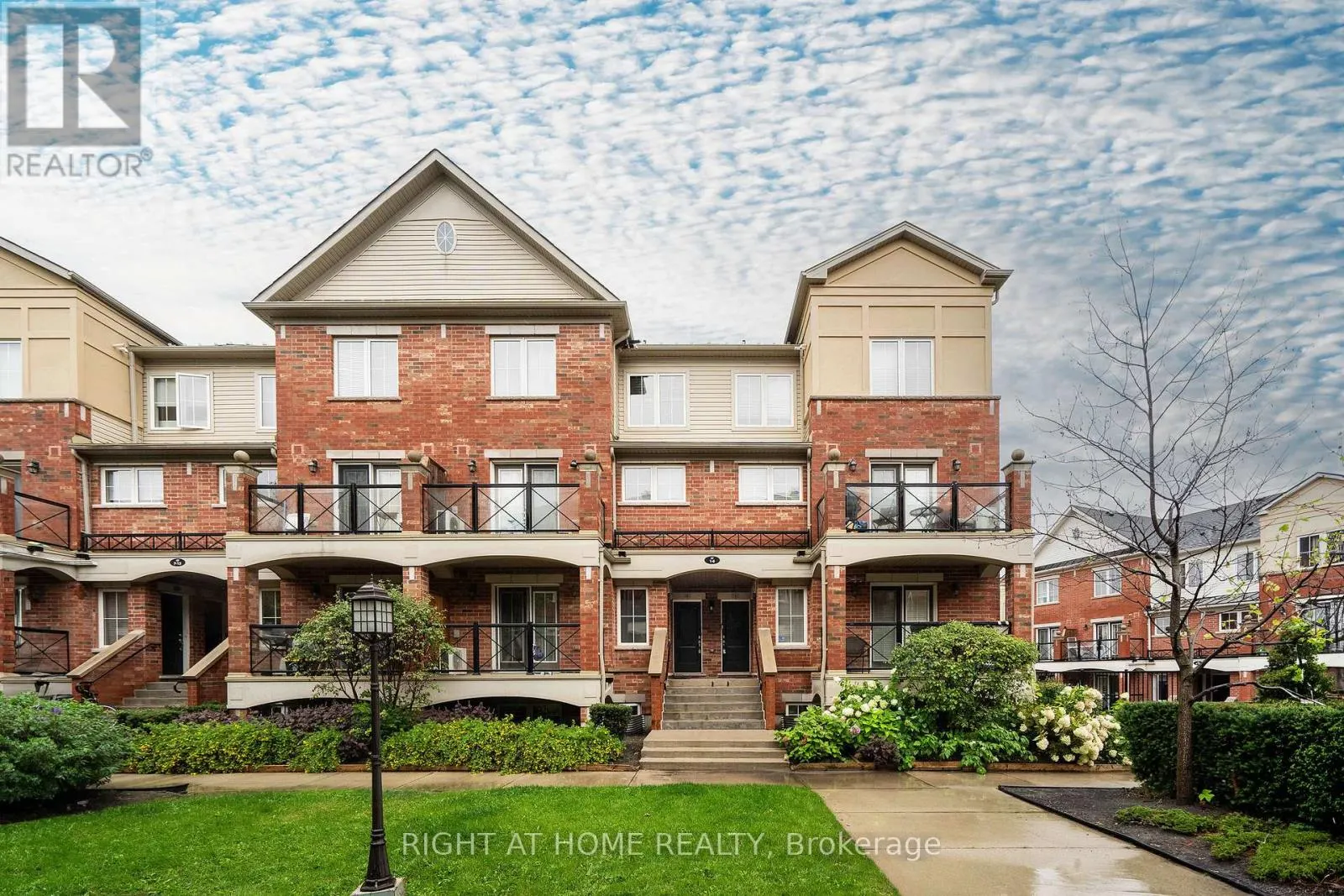 3 - 47 HAYS BOULEVARD