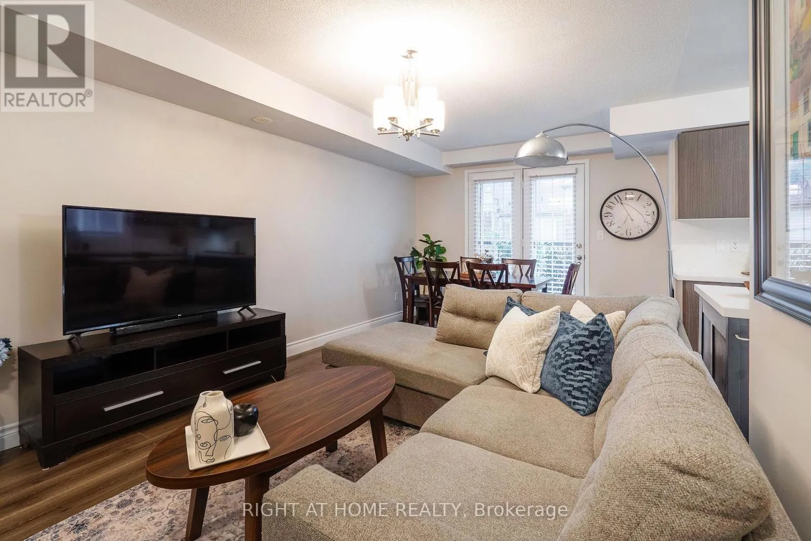 3 - 47 HAYS BOULEVARD