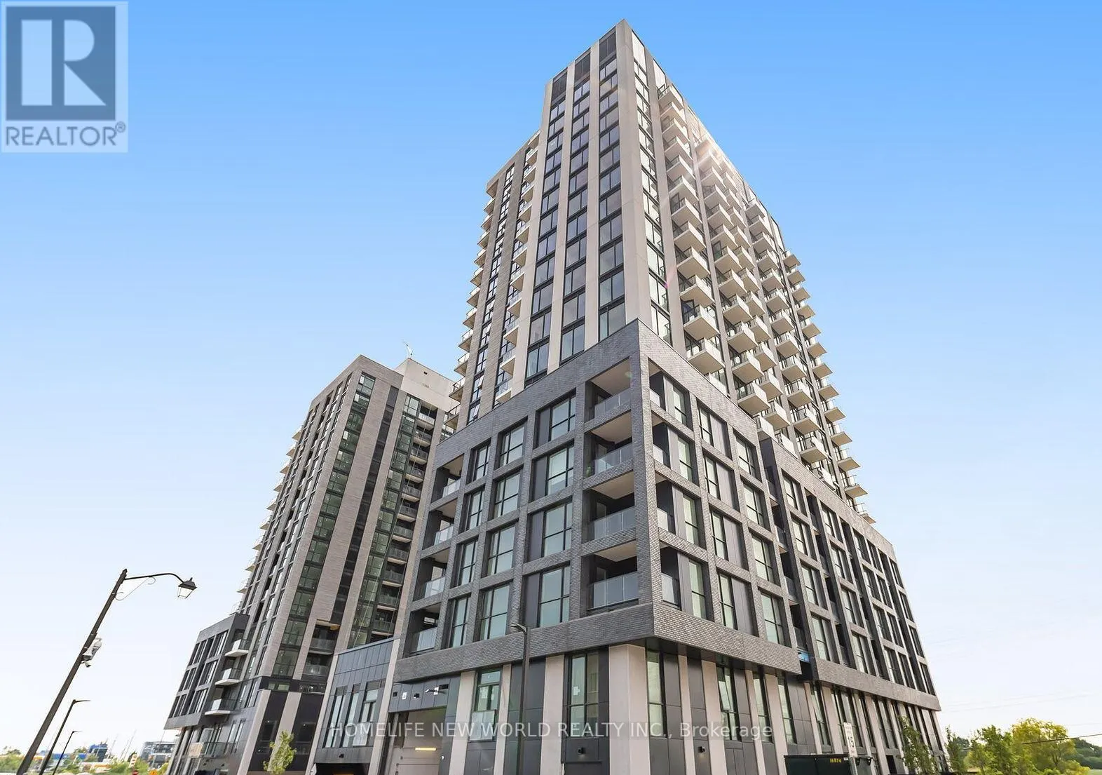 408 - 3079 TRAFALGAR ROAD