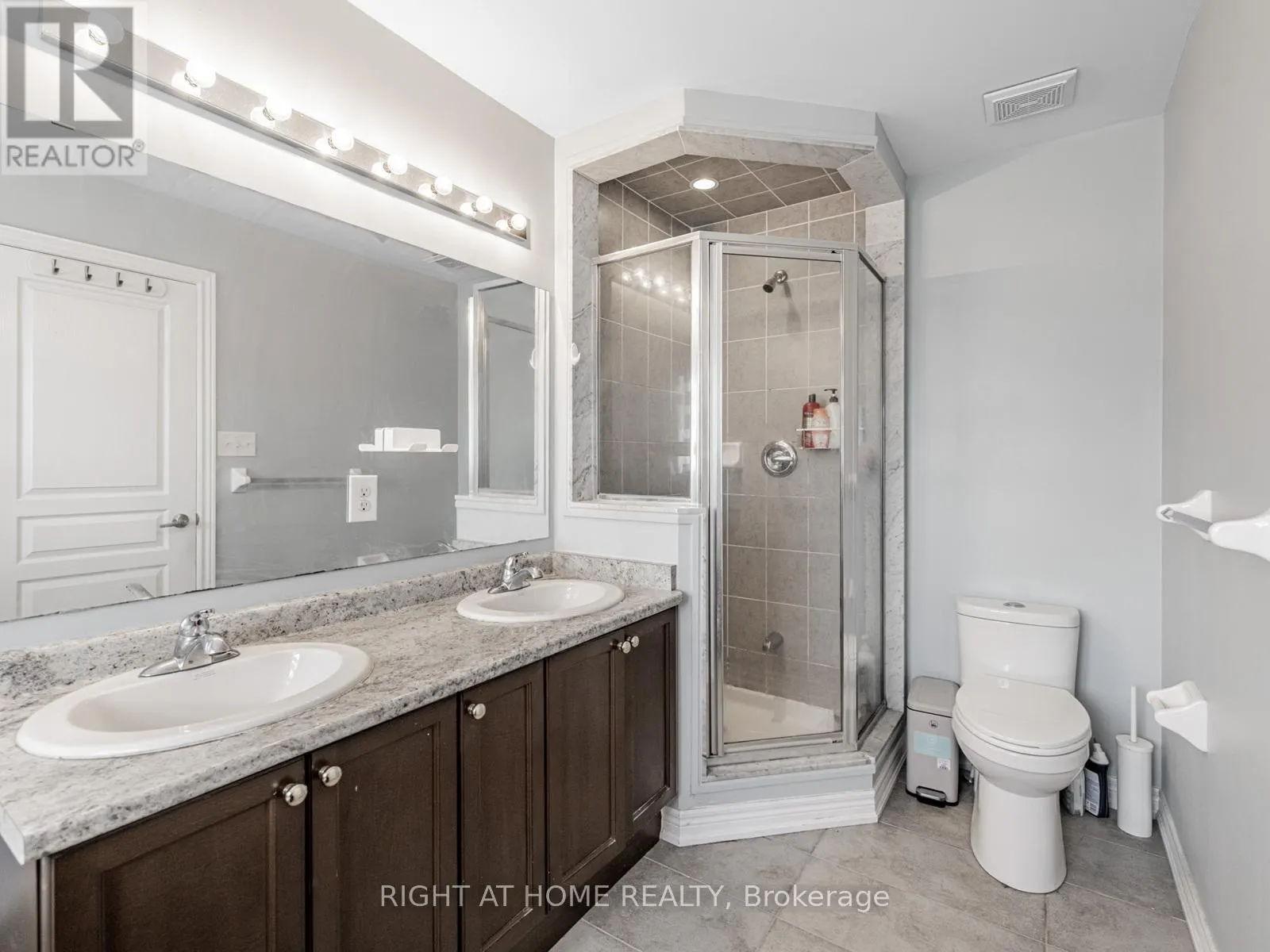 7326 GOLDEN MEADOW COURT