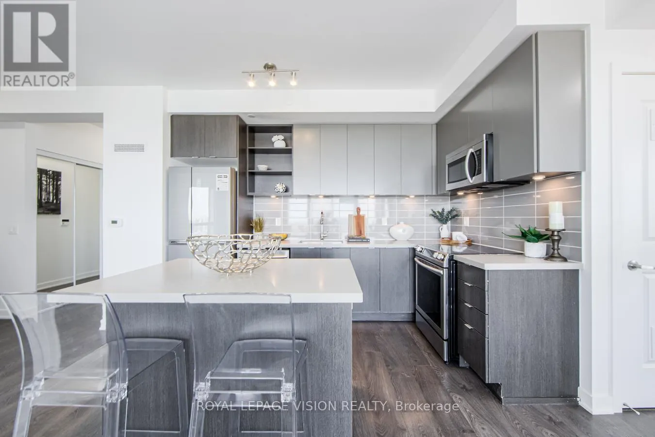 1009 - 4677 GLEN ERIN DRIVE