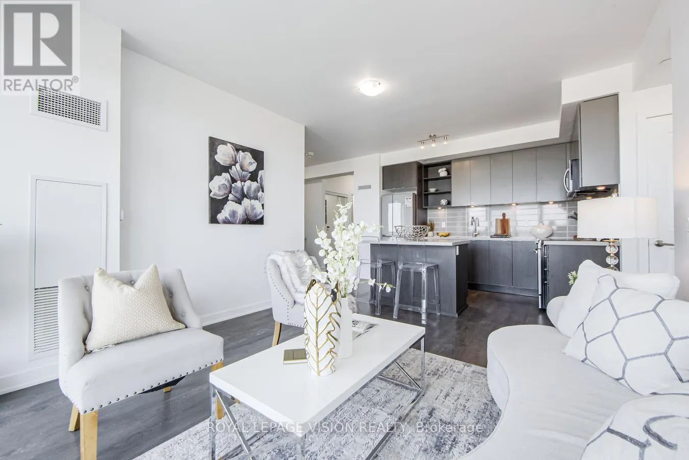 1009 - 4677 GLEN ERIN DRIVE