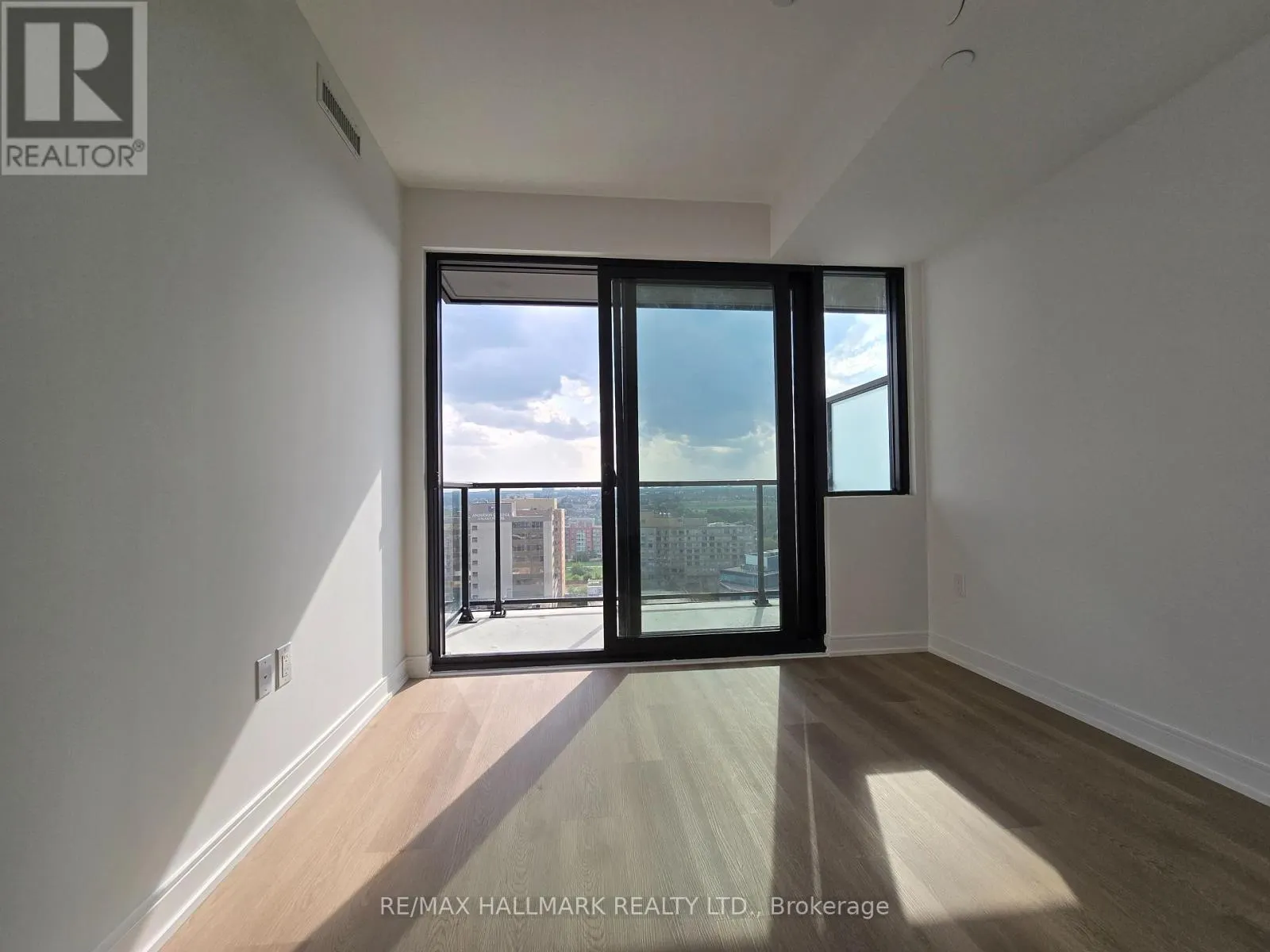 1510 - 3009 NOVAR ROAD