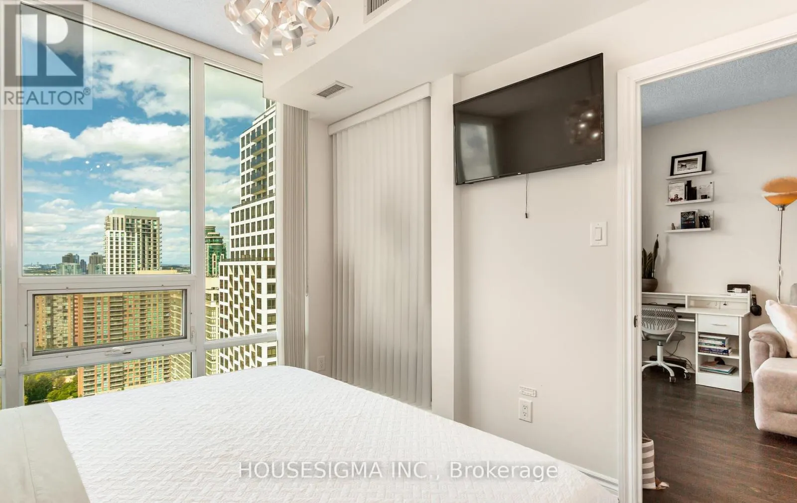3007 - 3525 KARIYA DRIVE