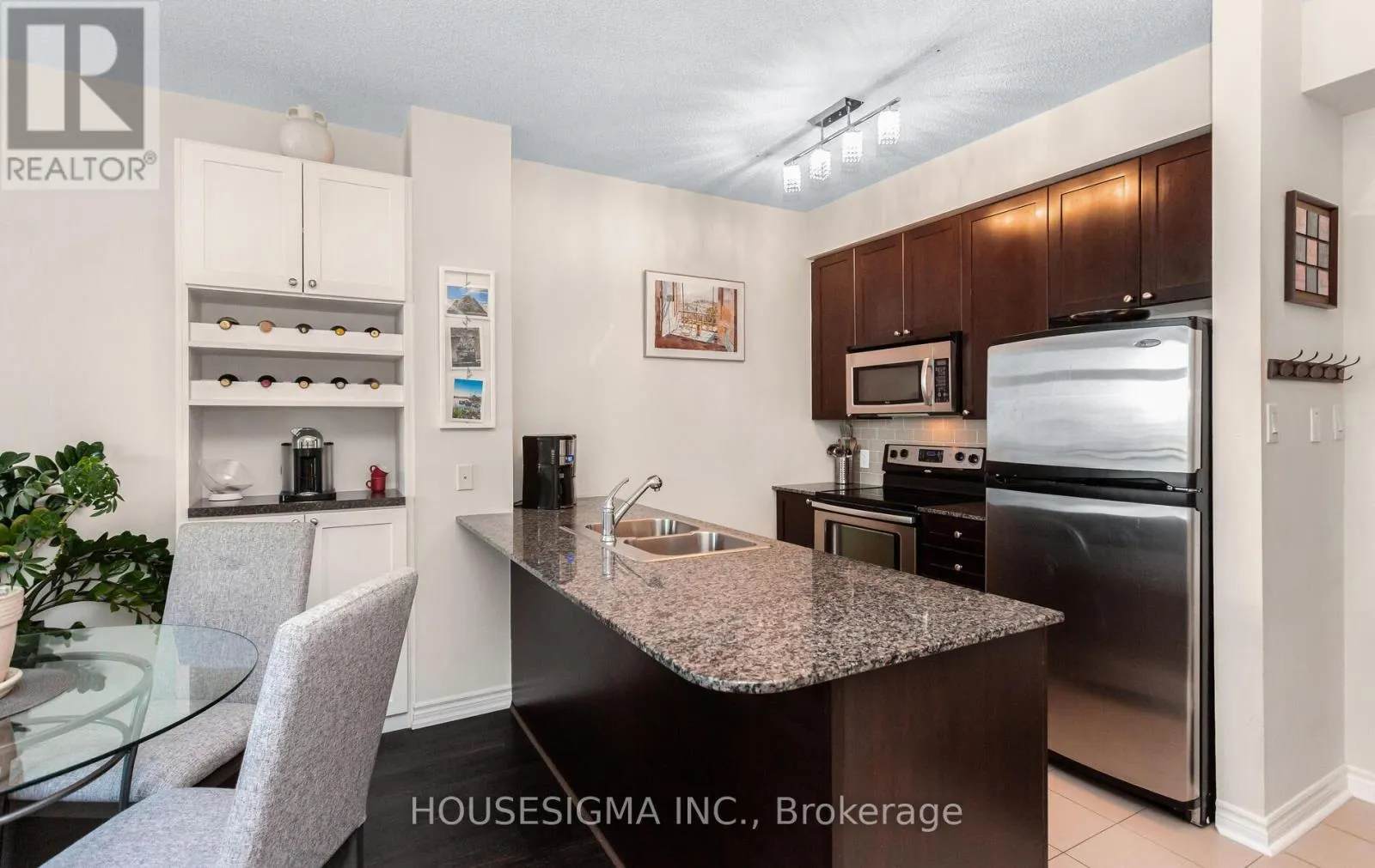3007 - 3525 KARIYA DRIVE