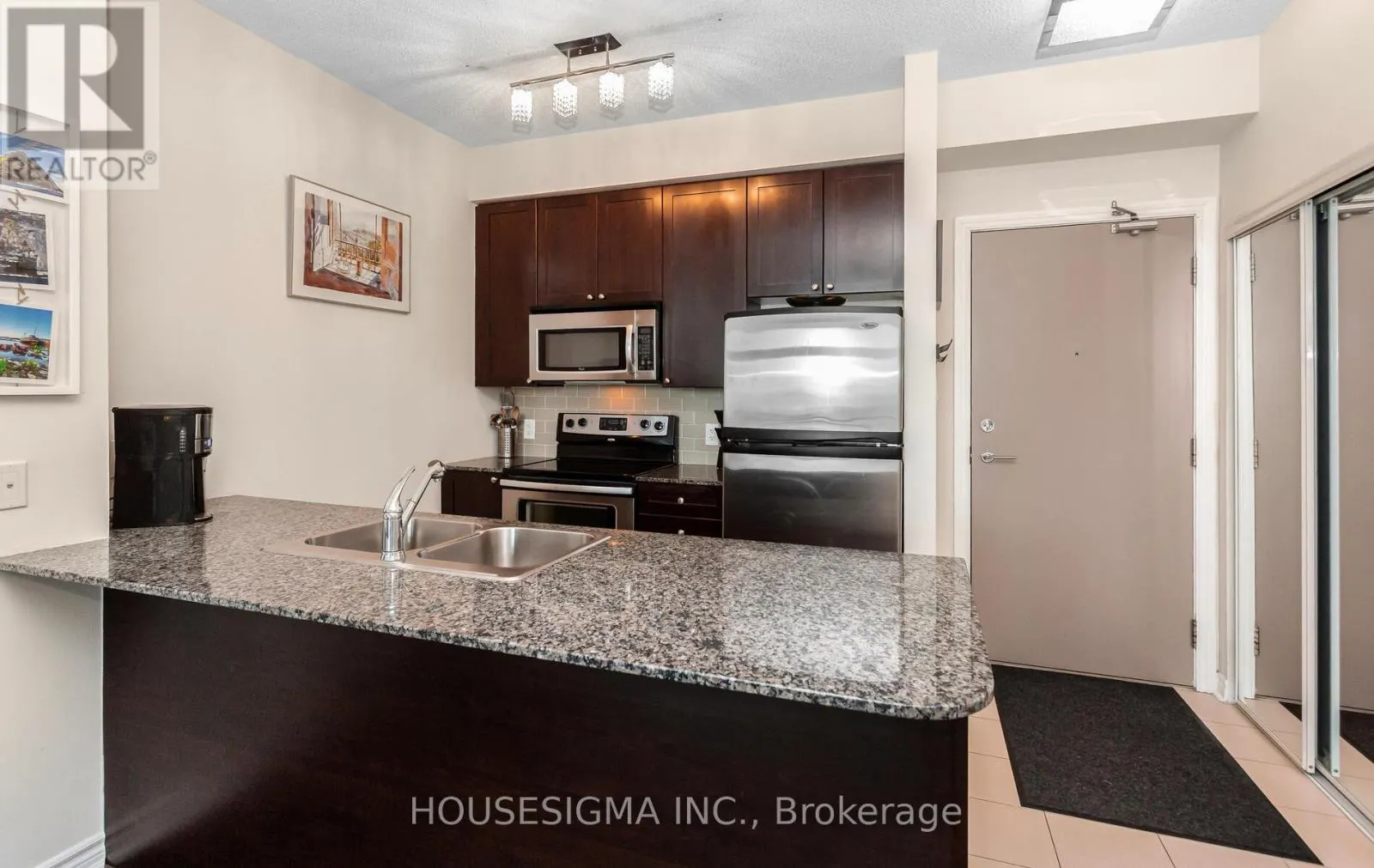 3007 - 3525 KARIYA DRIVE
