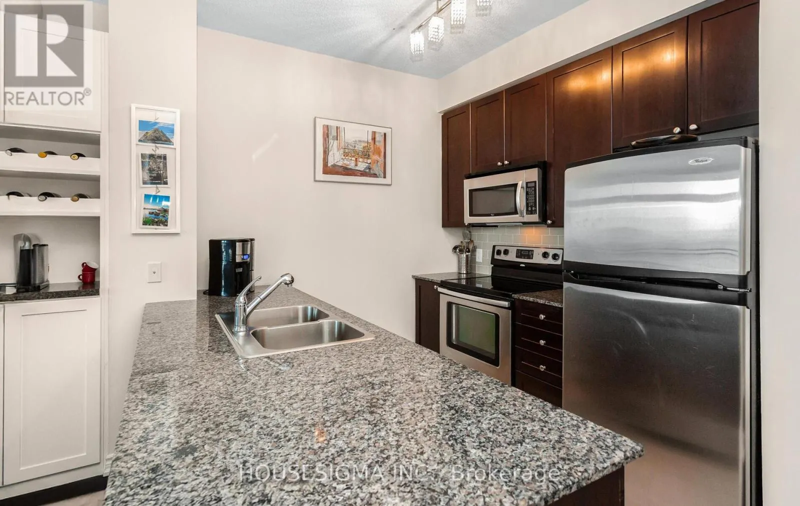 3007 - 3525 KARIYA DRIVE