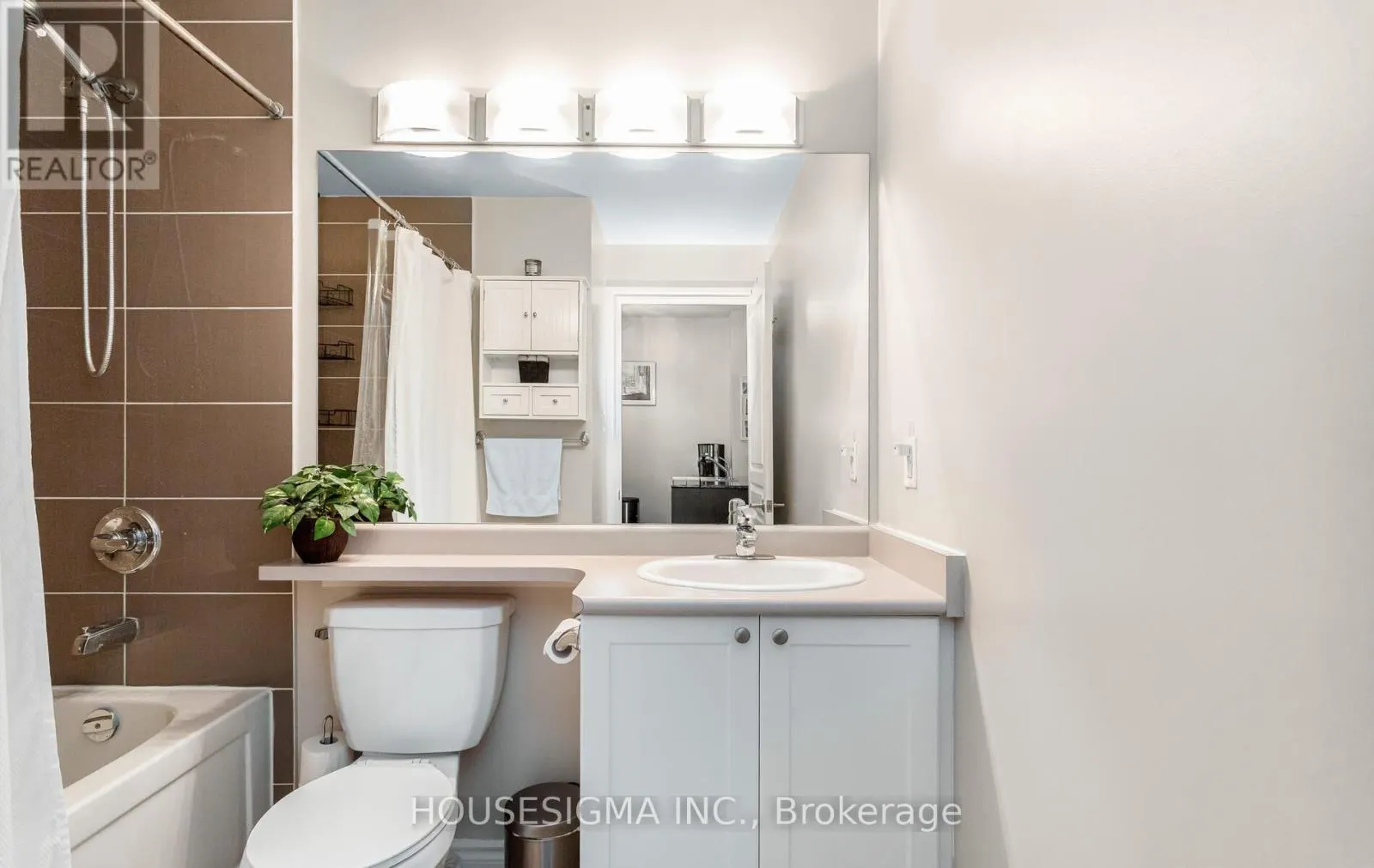 3007 - 3525 KARIYA DRIVE