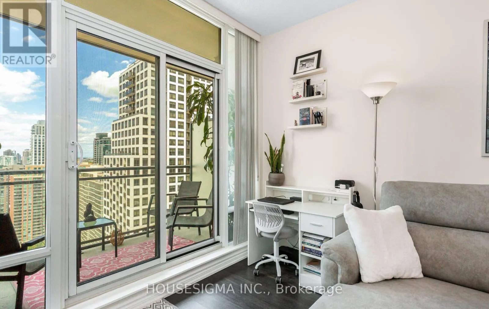 3007 - 3525 KARIYA DRIVE