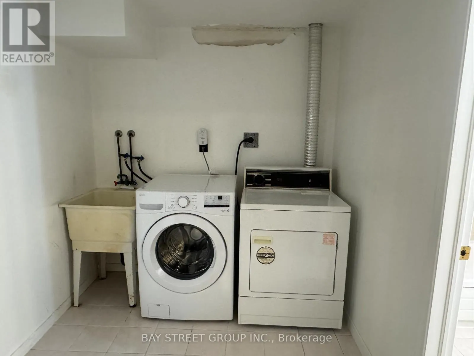 BASEMENT - 514 TURNBRIDGE ROAD