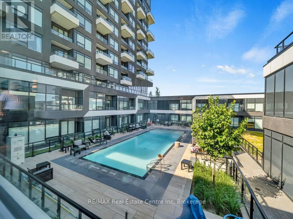 427 - 2486 TAUNTON ROAD, #427