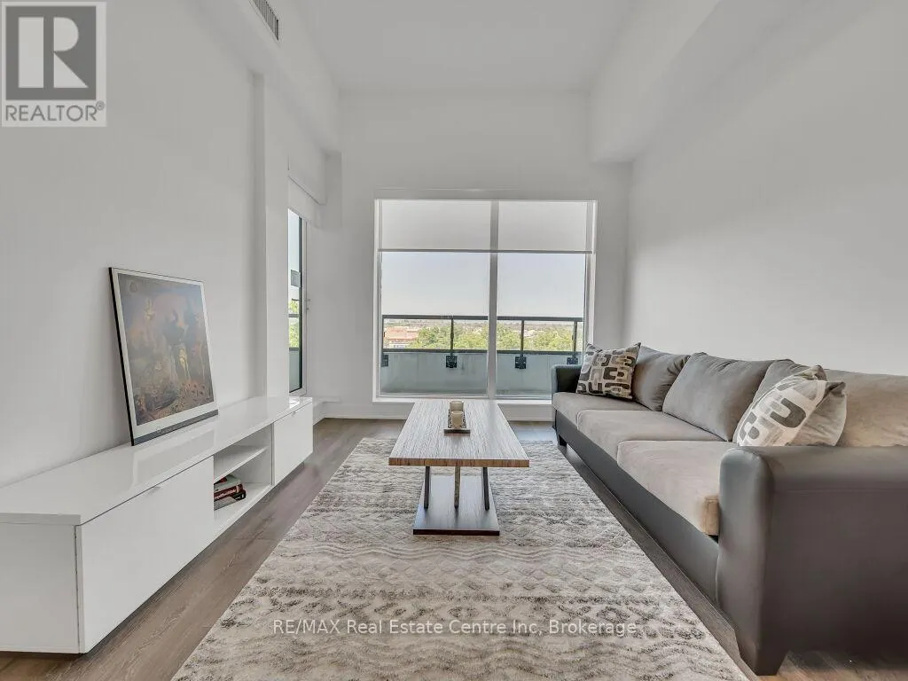 427 - 2486 TAUNTON ROAD, #427