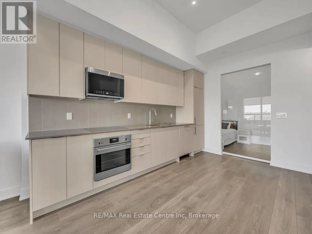 427 - 2486 TAUNTON ROAD, #427
