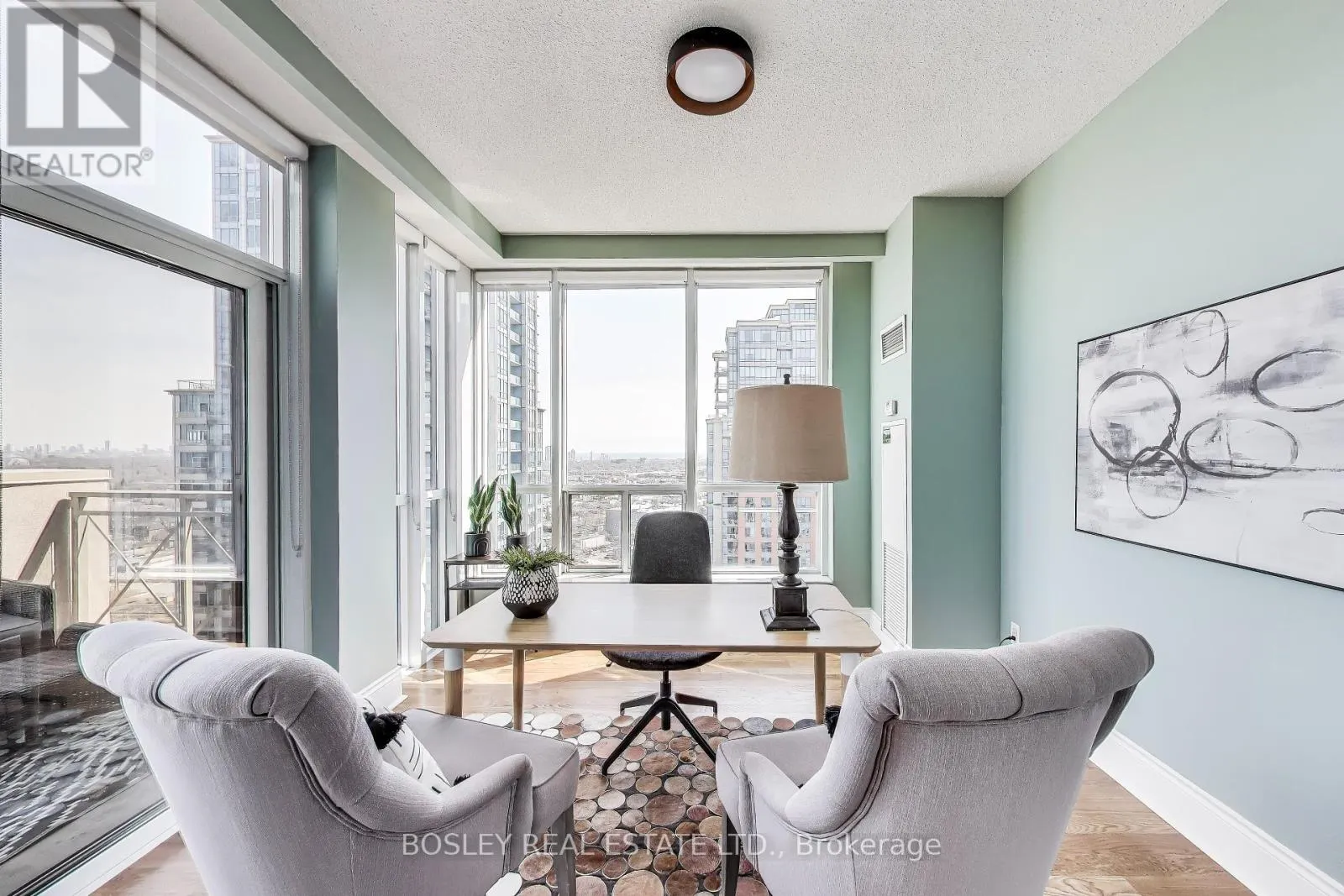 PH08 - 5229 DUNDAS STREET W