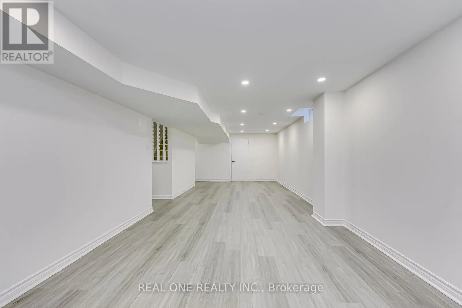 153 CAVENDISH COURT