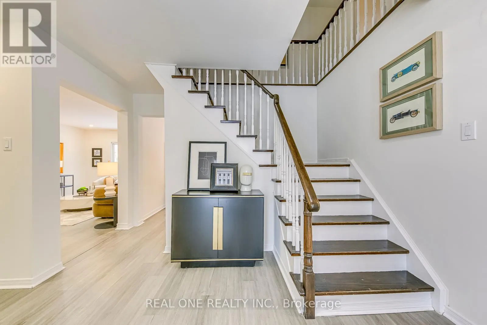 153 CAVENDISH COURT