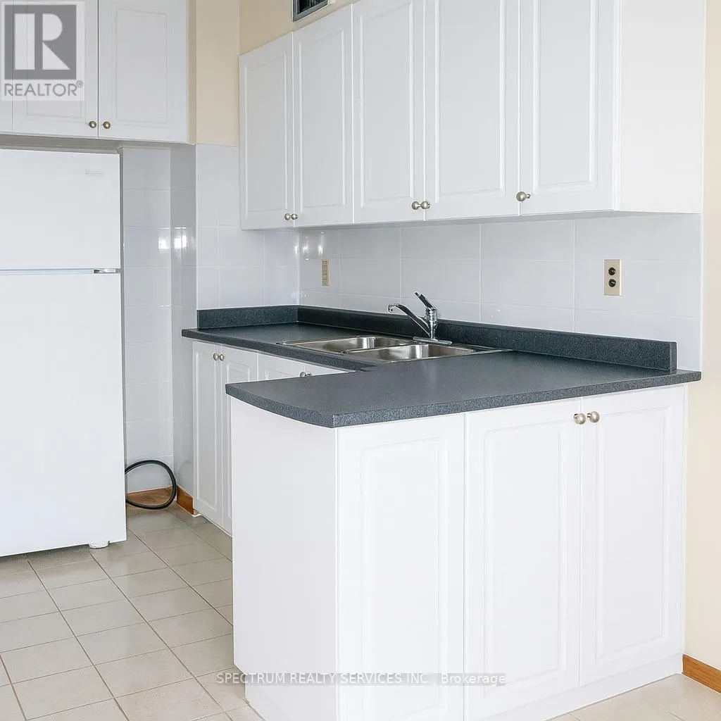 1107 - 455 SENTINEL ROAD