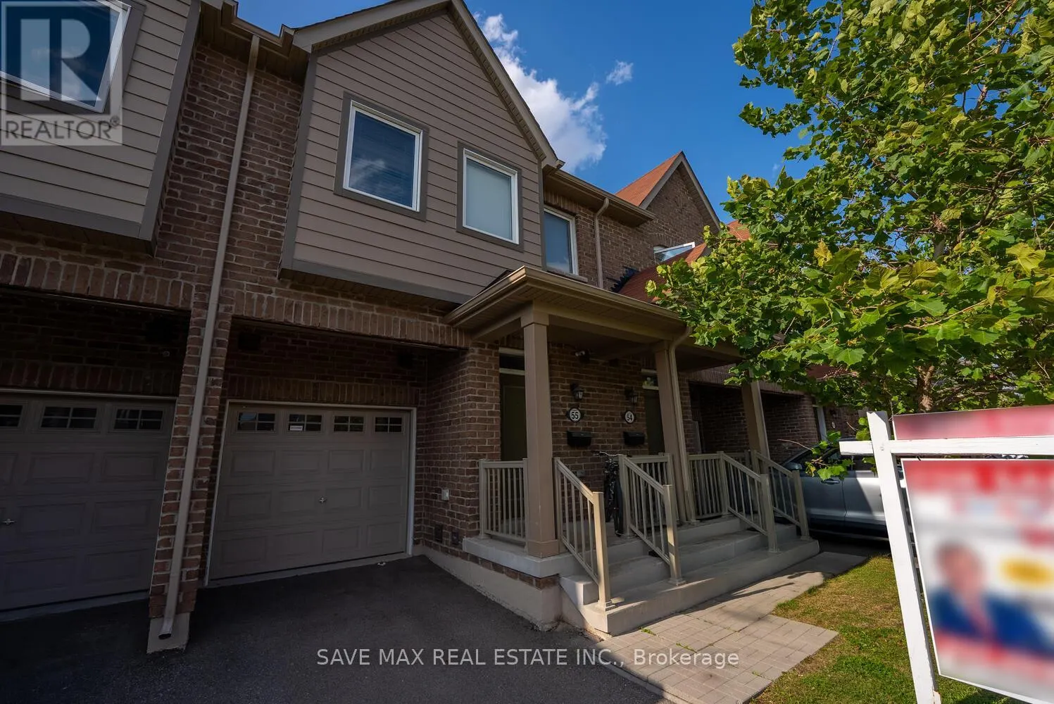 55 - 50 EDINBURGH DRIVE