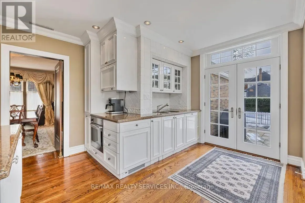 80 JACKSON AVENUE