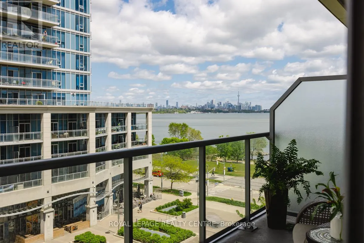 413 - 80 MARINE PARADE DRIVE