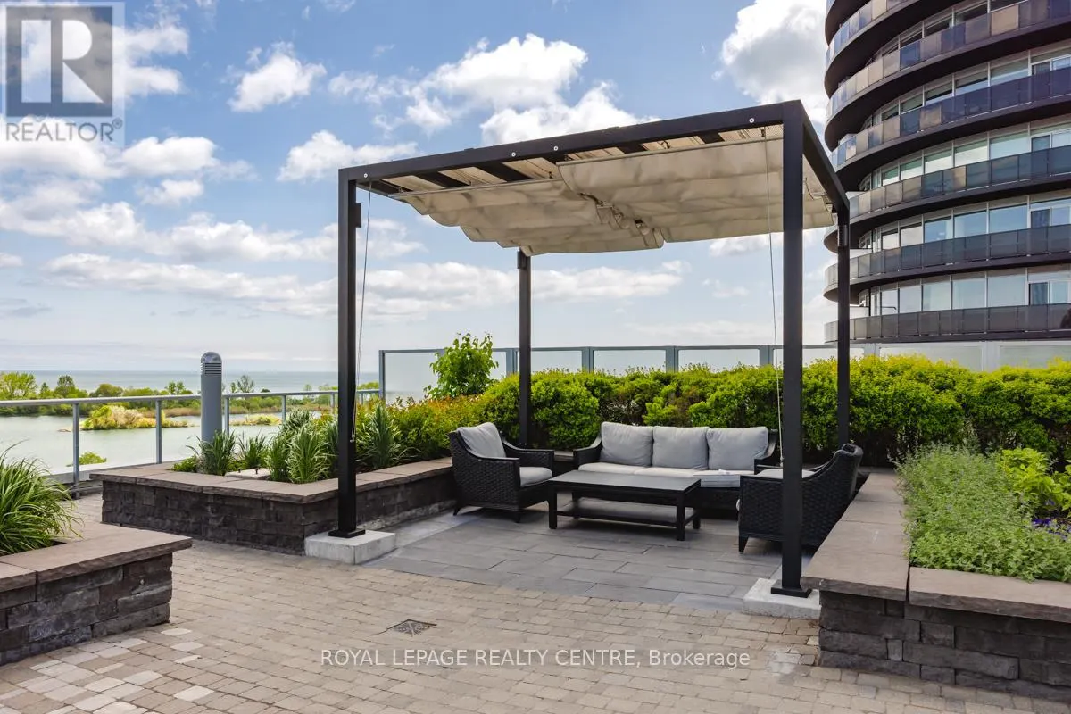 413 - 80 MARINE PARADE DRIVE