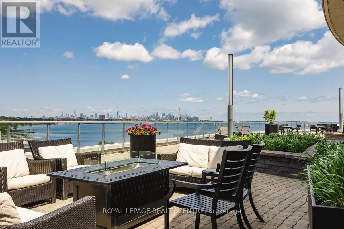 413 - 80 MARINE PARADE DRIVE