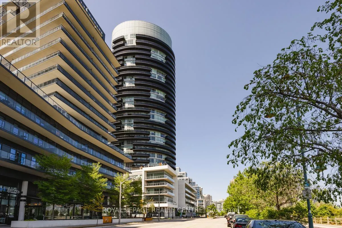 413 - 80 MARINE PARADE DRIVE