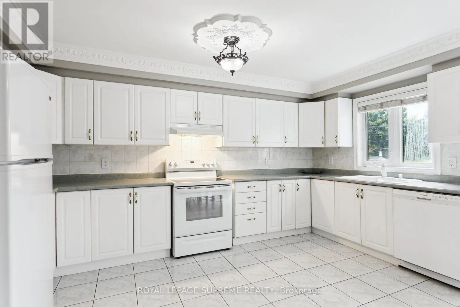 26 GUESTVILLE AVENUE