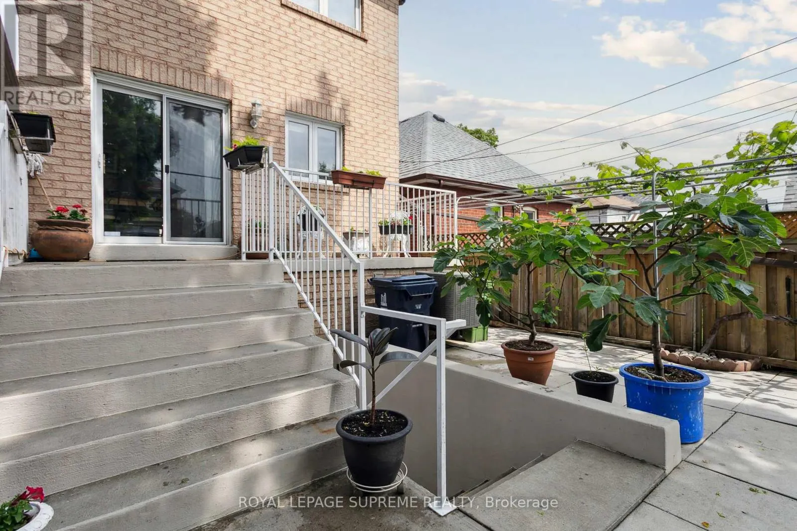 26 GUESTVILLE AVENUE