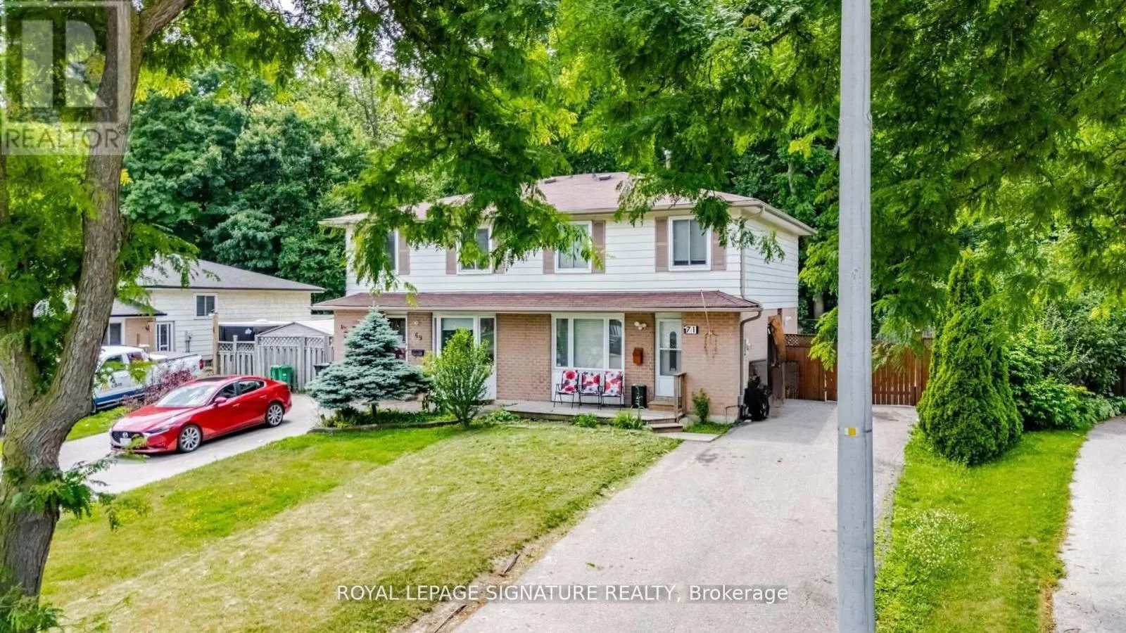 71 MANDARIN CRESCENT N