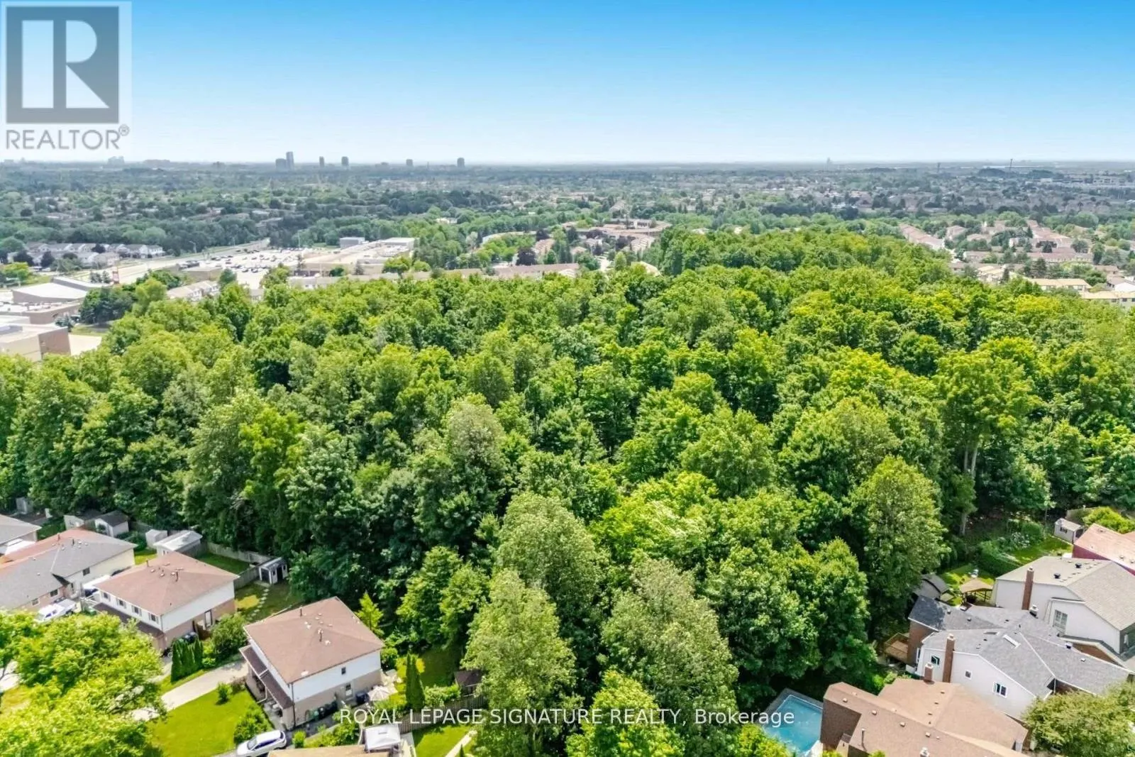 71 MANDARIN CRESCENT N