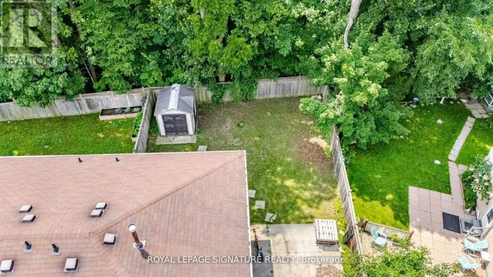 71 MANDARIN CRESCENT N