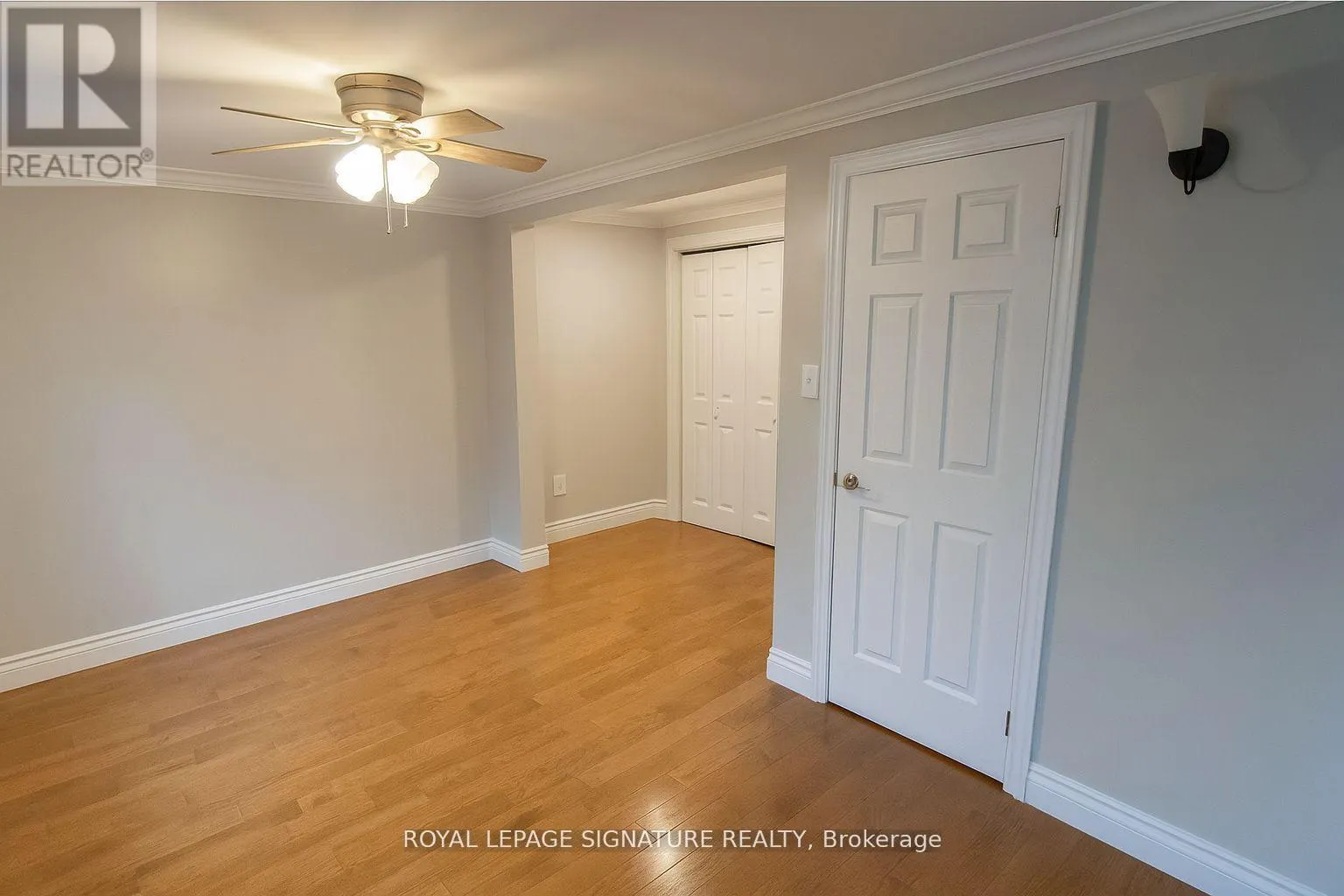 71 MANDARIN CRESCENT N