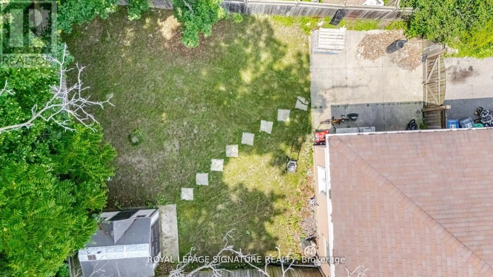 71 MANDARIN CRESCENT N