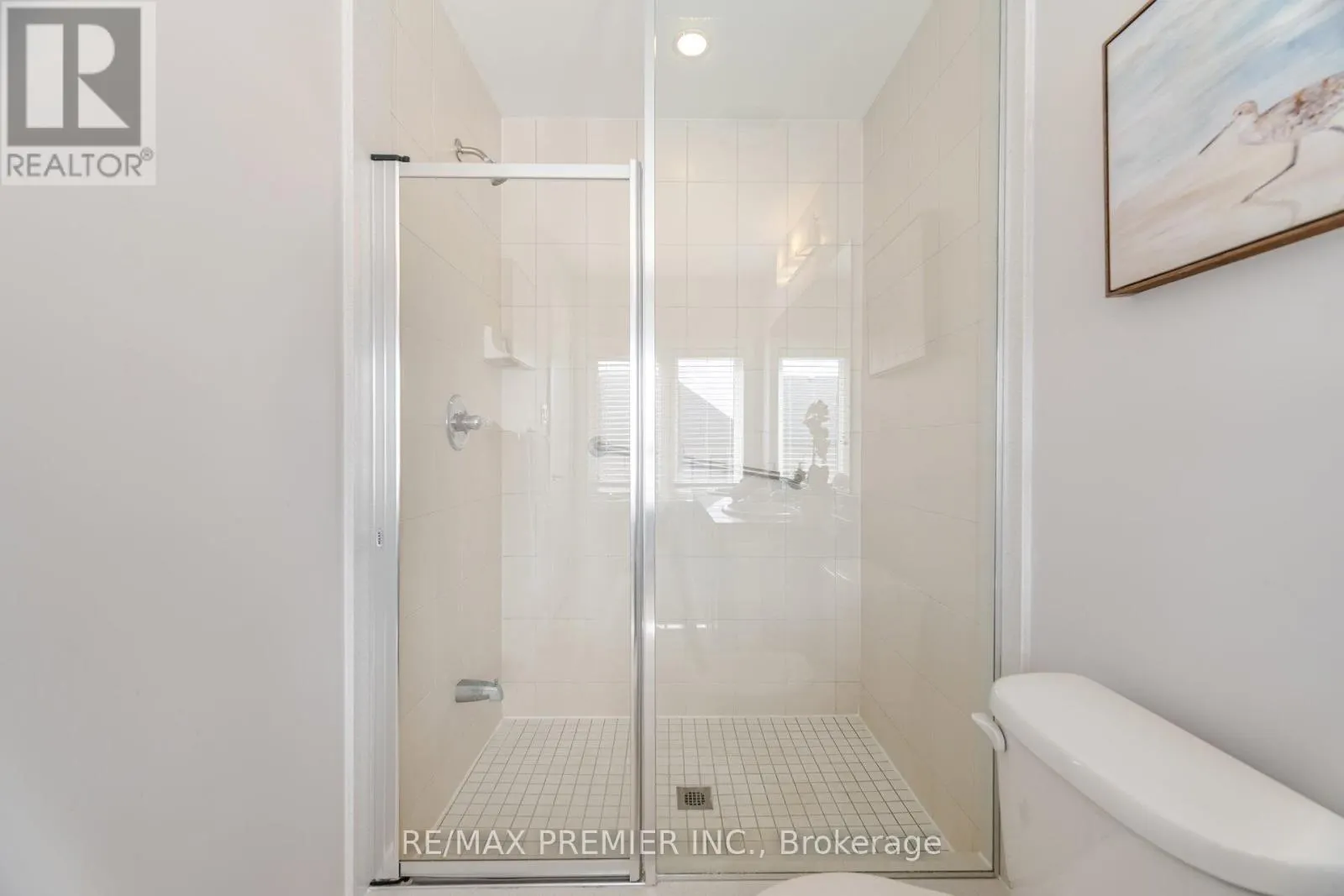 1204 BEACHCOMBER ROAD N