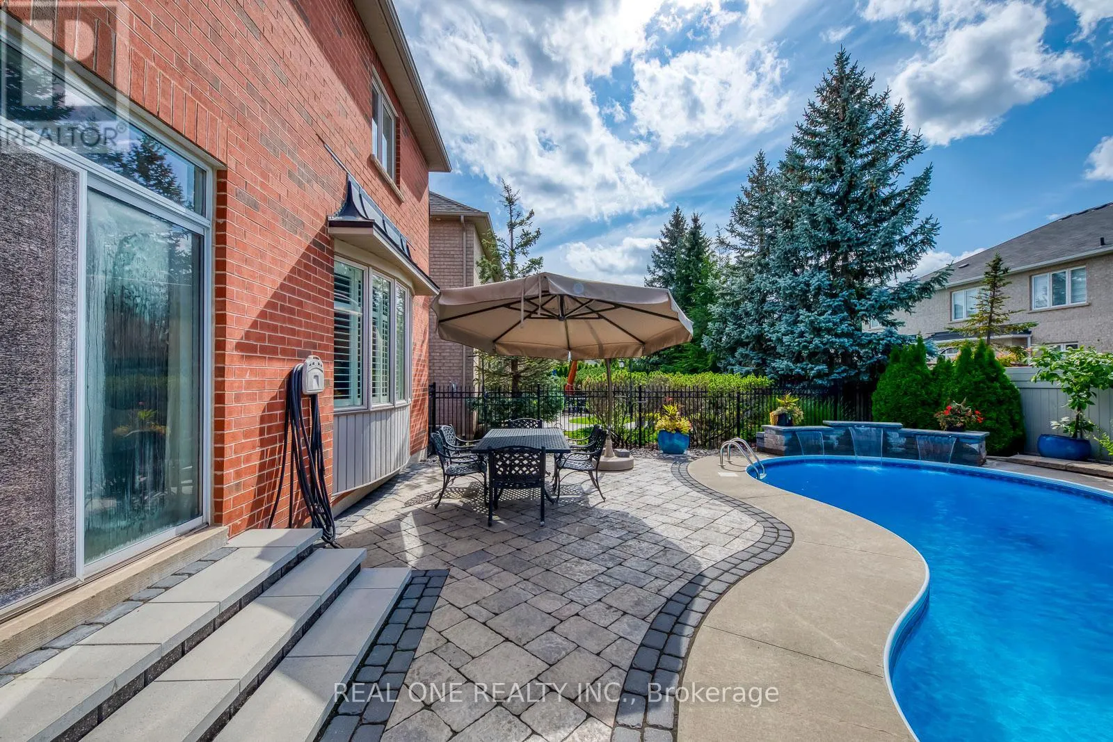 1507 ARROWHEAD ROAD