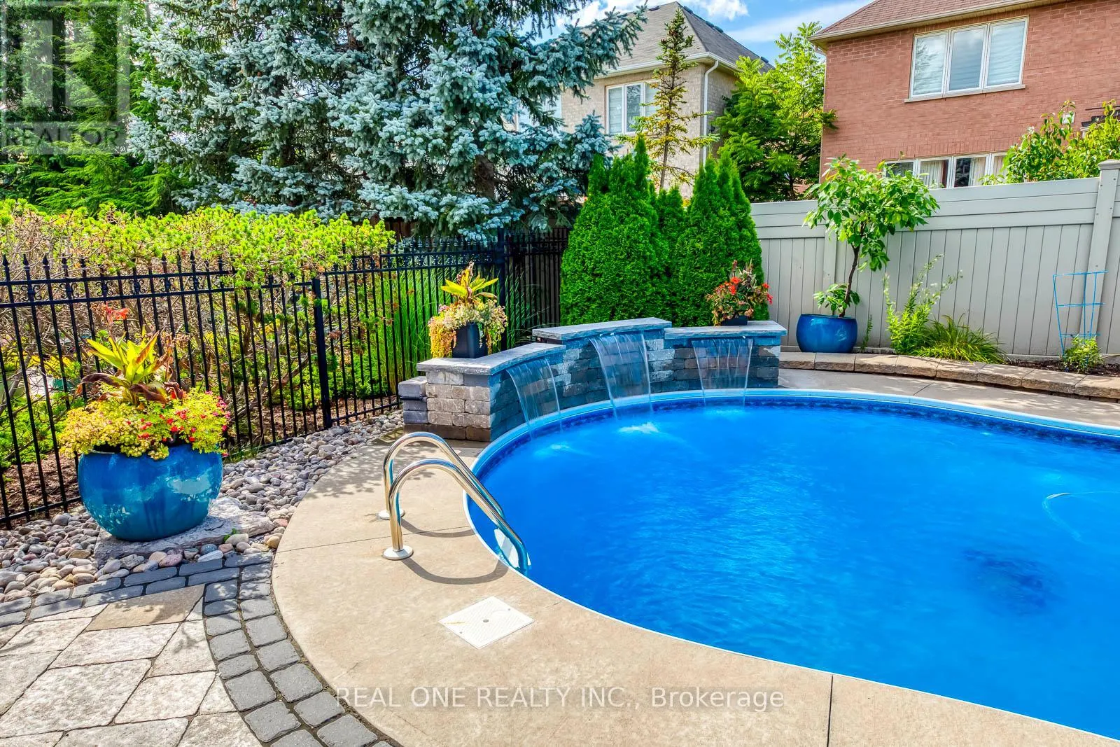 1507 ARROWHEAD ROAD