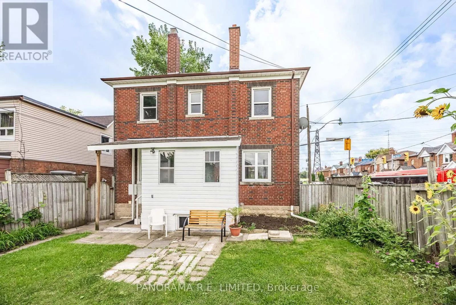 134 ROCKWELL AVENUE