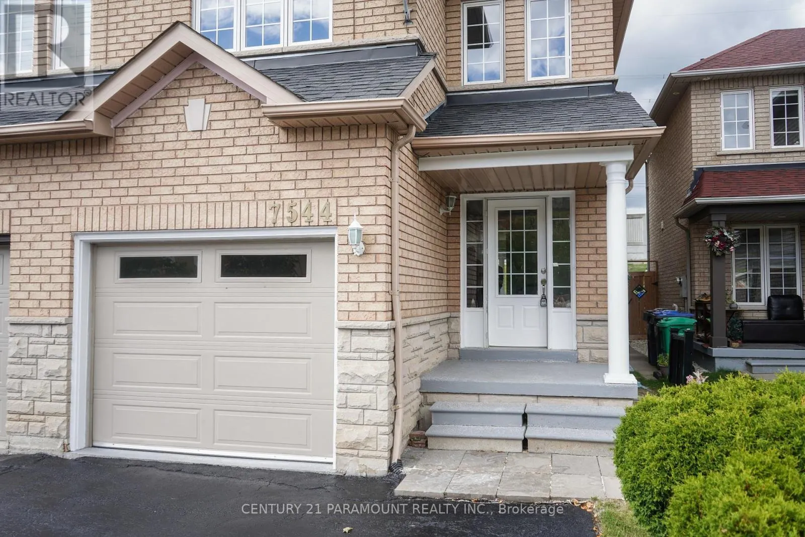 7544 BLACK WALNUT TRAIL