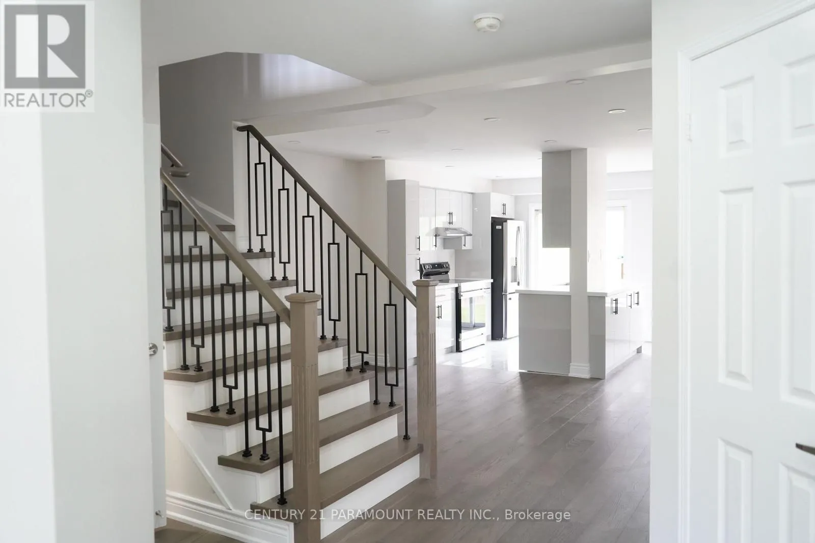 7544 BLACK WALNUT TRAIL