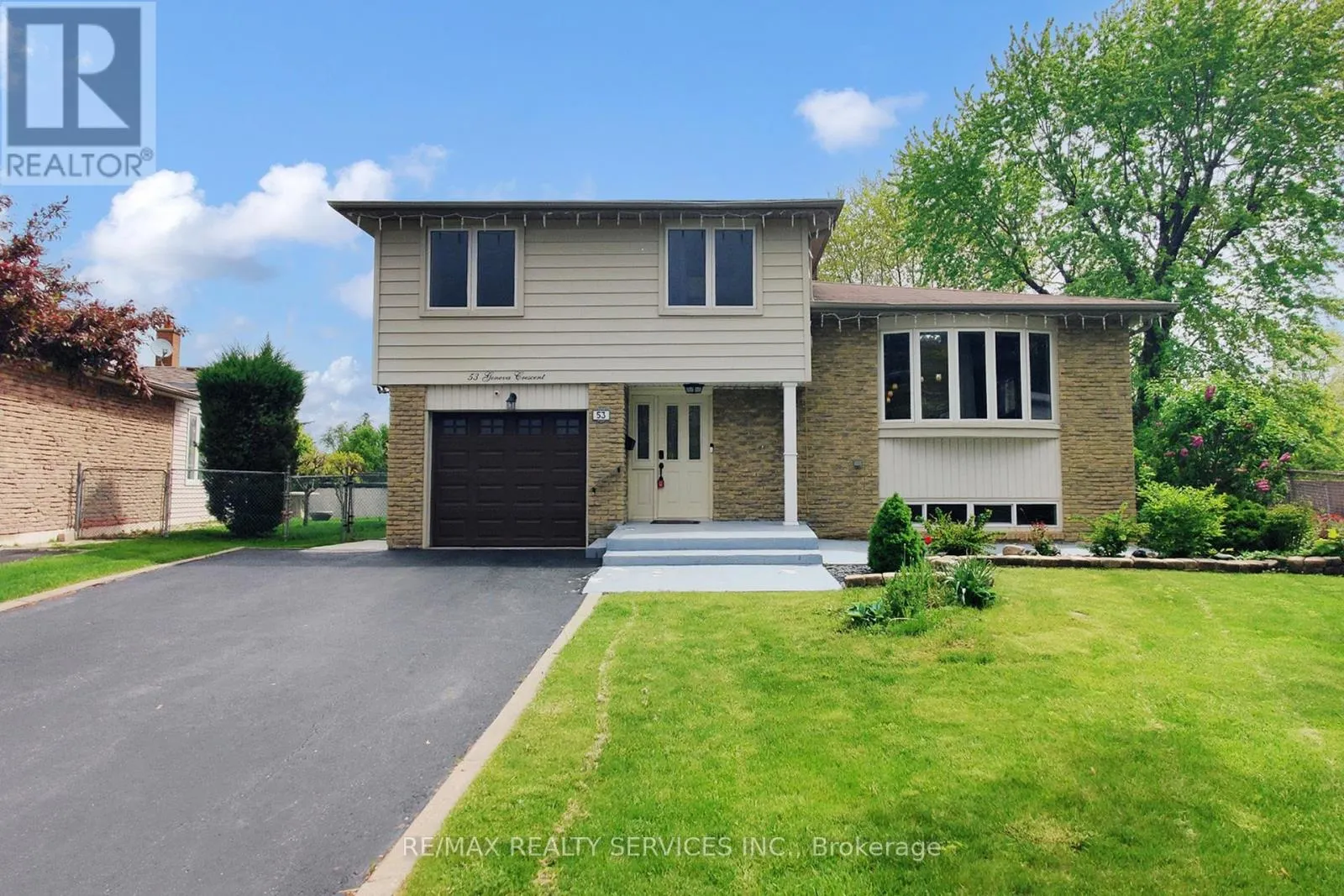 53 GENEVA CRESCENT
