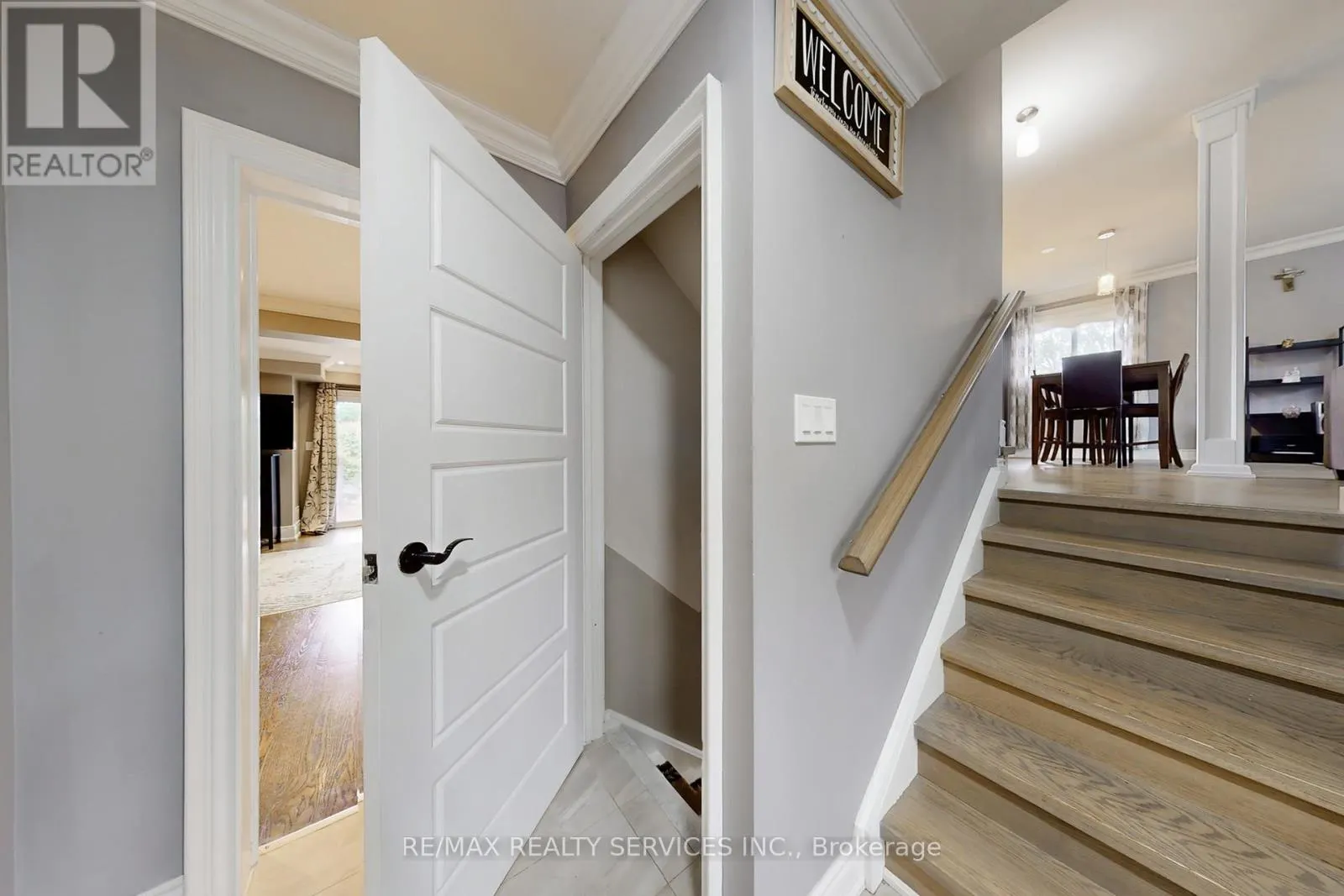 53 GENEVA CRESCENT